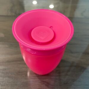 Excellent Condition Toddler 360 Degree Sipping Cup
